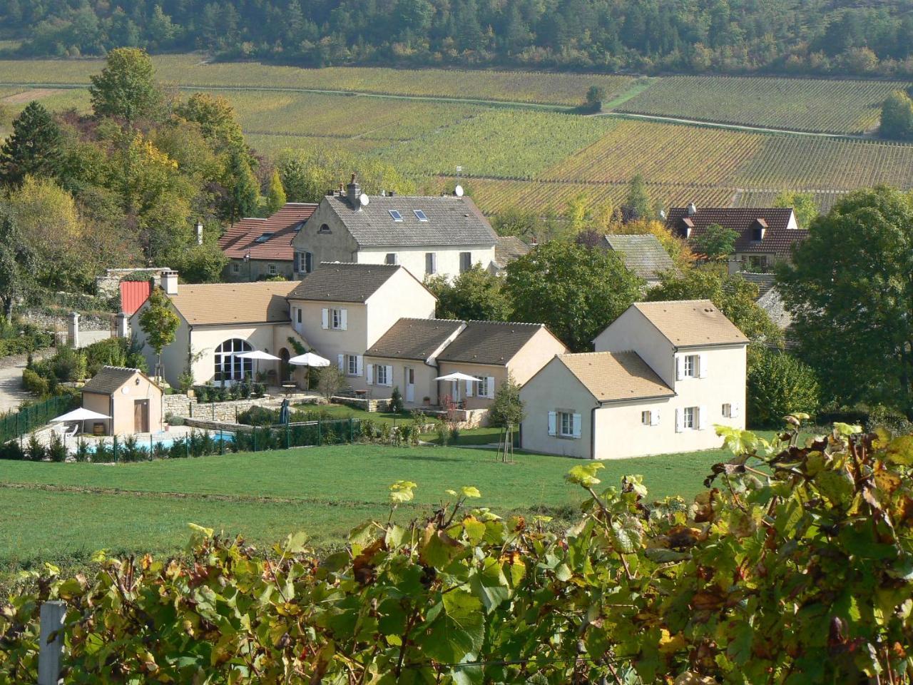 Domaine De La Combotte Bed & Breakfast Nantoux ภายนอก รูปภาพ