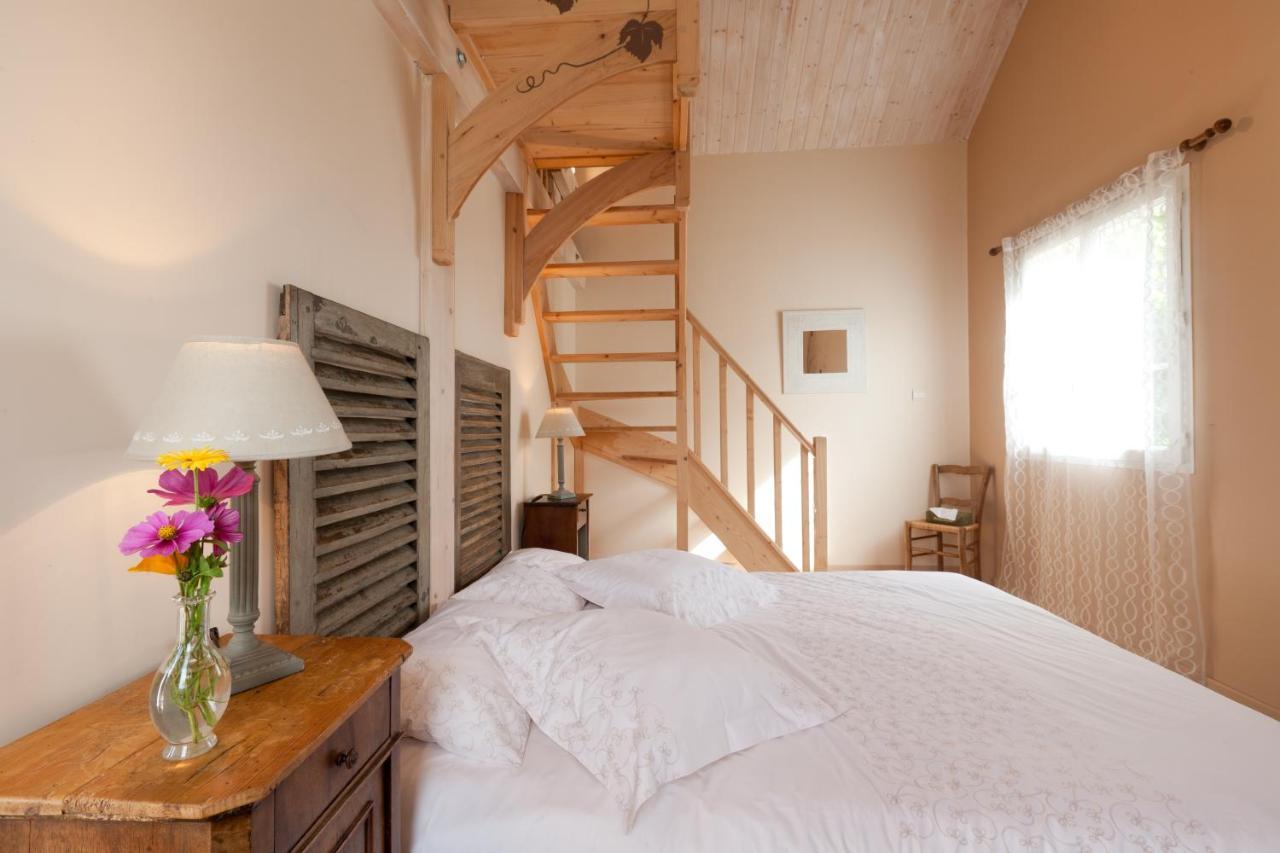 Domaine De La Combotte Bed & Breakfast Nantoux ภายนอก รูปภาพ
