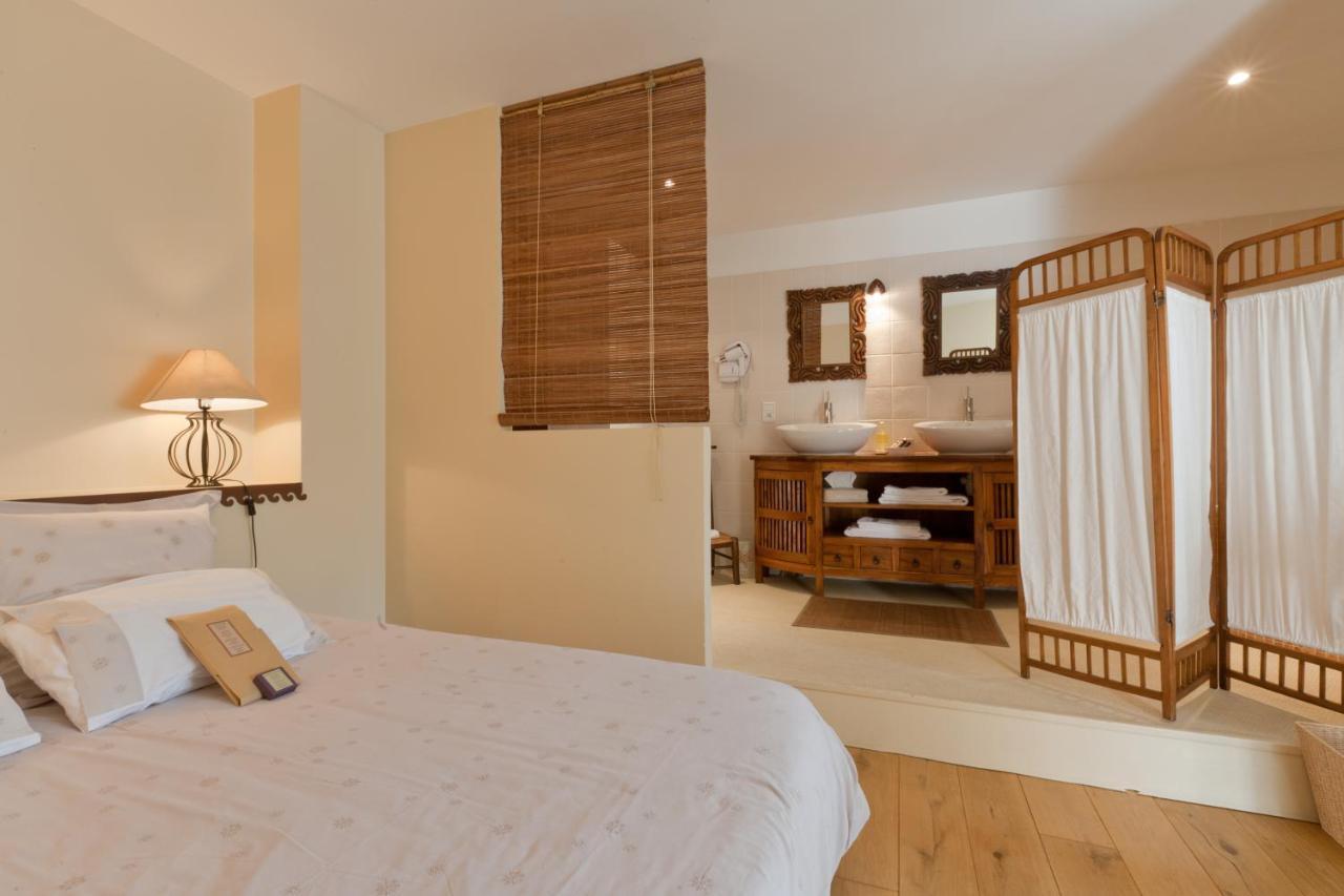 Domaine De La Combotte Bed & Breakfast Nantoux ภายนอก รูปภาพ