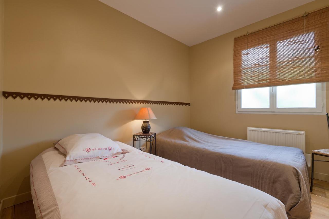 Domaine De La Combotte Bed & Breakfast Nantoux ภายนอก รูปภาพ