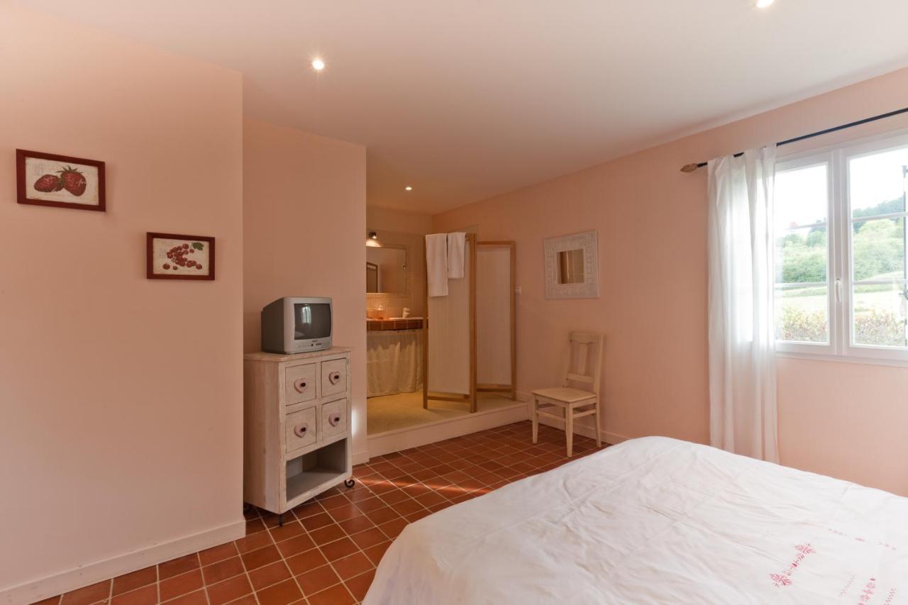 Domaine De La Combotte Bed & Breakfast Nantoux ภายนอก รูปภาพ