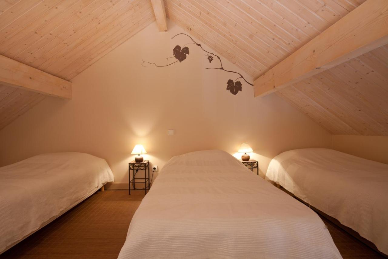 Domaine De La Combotte Bed & Breakfast Nantoux ภายนอก รูปภาพ