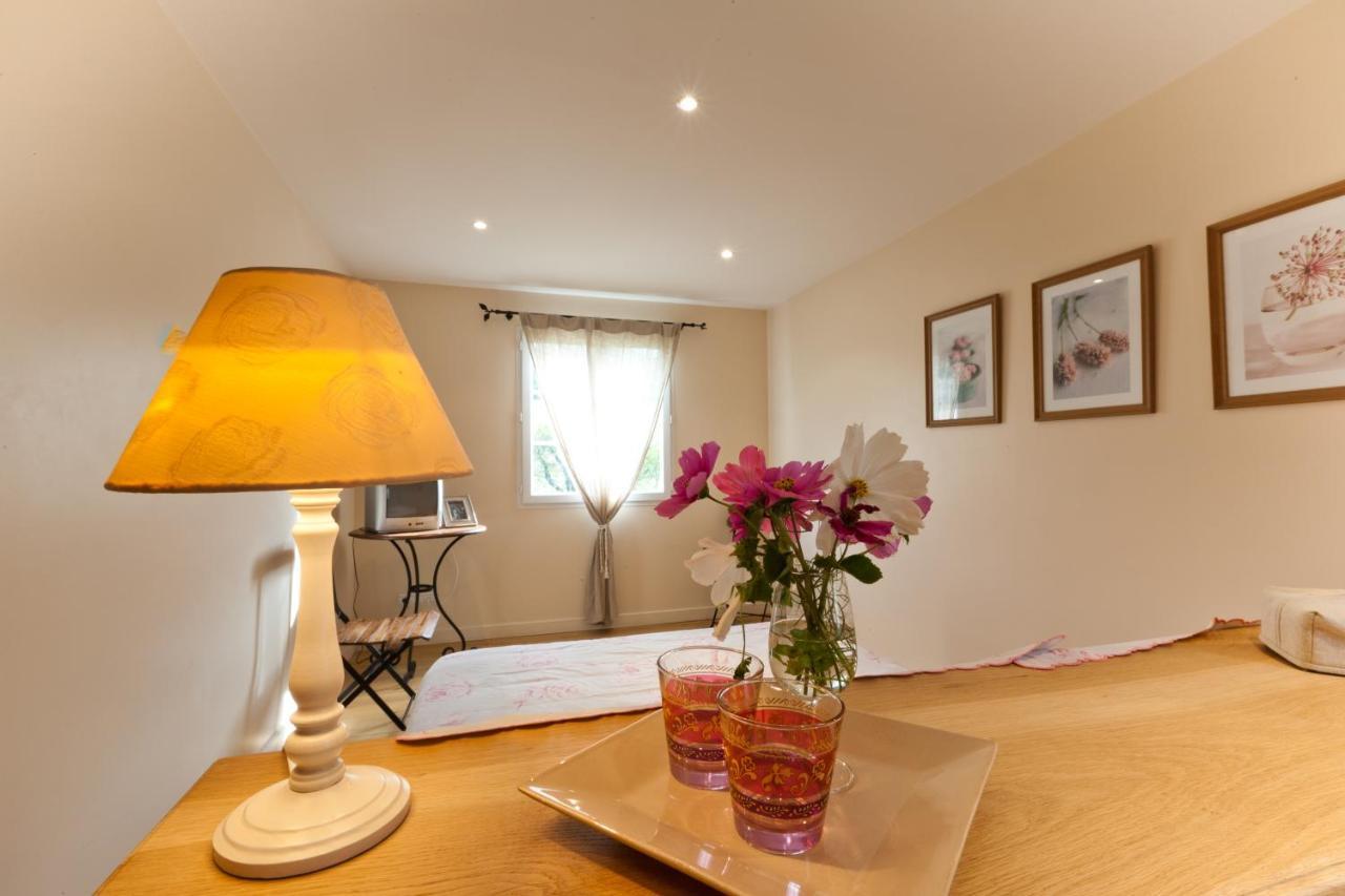 Domaine De La Combotte Bed & Breakfast Nantoux ภายนอก รูปภาพ