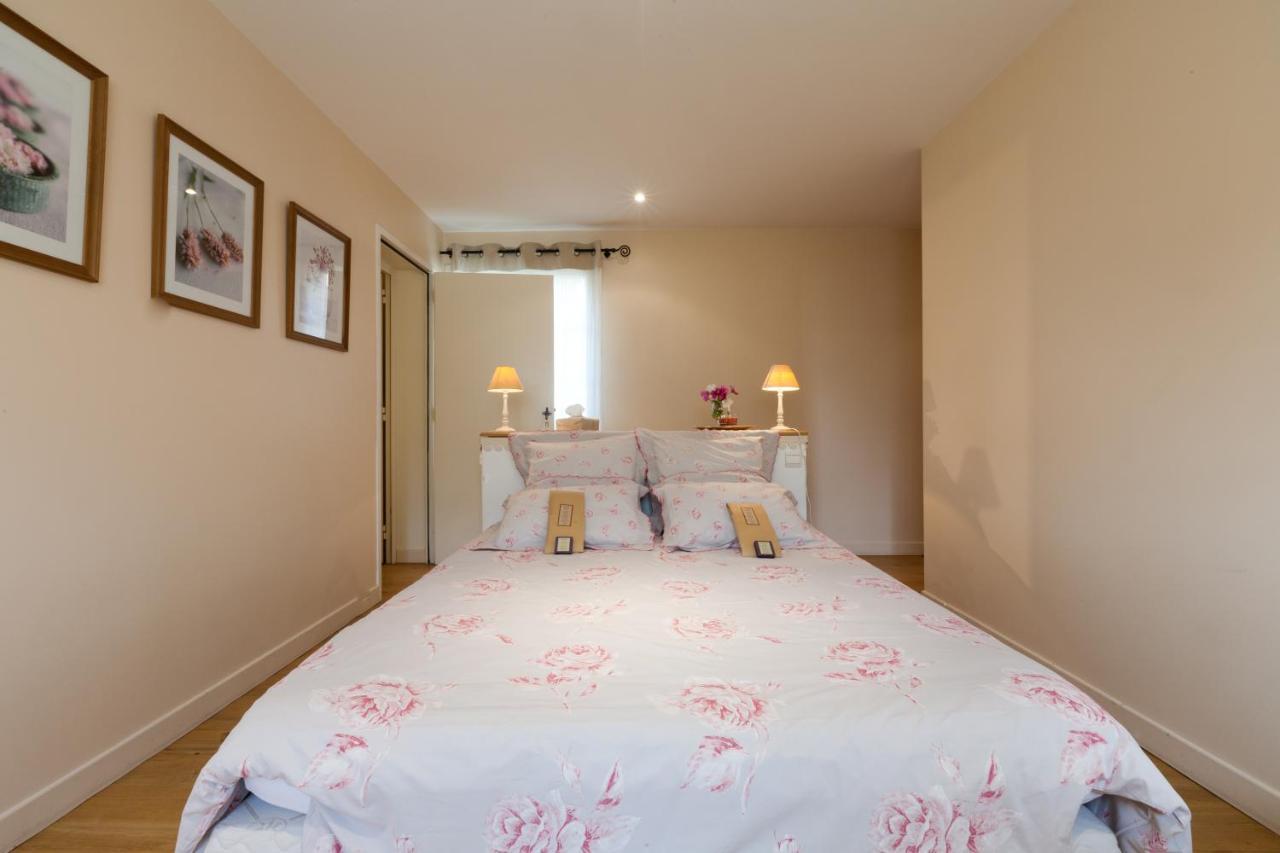 Domaine De La Combotte Bed & Breakfast Nantoux ภายนอก รูปภาพ