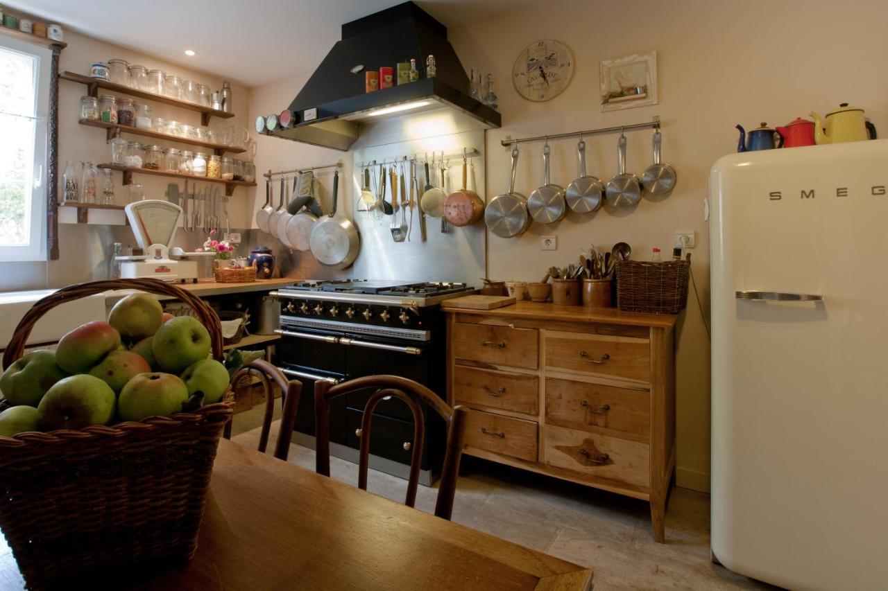 Domaine De La Combotte Bed & Breakfast Nantoux ภายนอก รูปภาพ